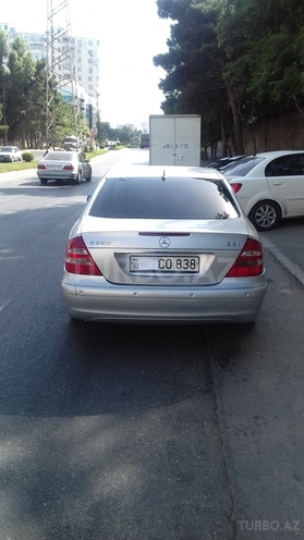 Mercedes E 220 2003, 225,022 km - 2.2 l - Bakı