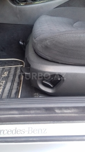 Mercedes E 220 2003, 225,022 km - 2.2 l - Bakı