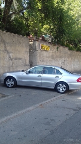 Mercedes E 220 2003, 225,022 km - 2.2 l - Bakı