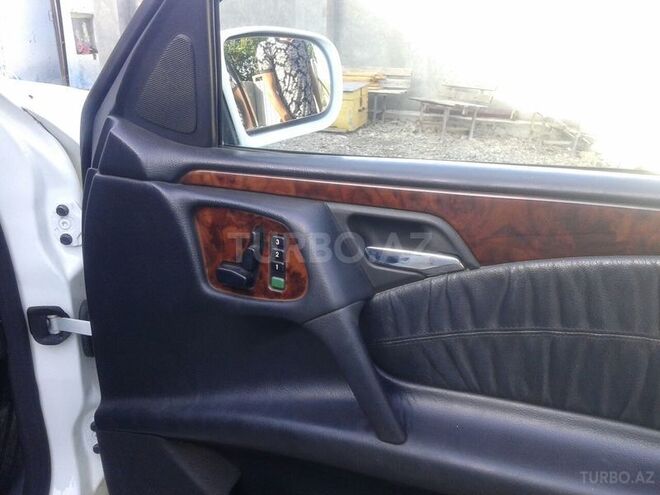 Mercedes E 320 1999, 280,000 km - 3.2 л - Şəmkir