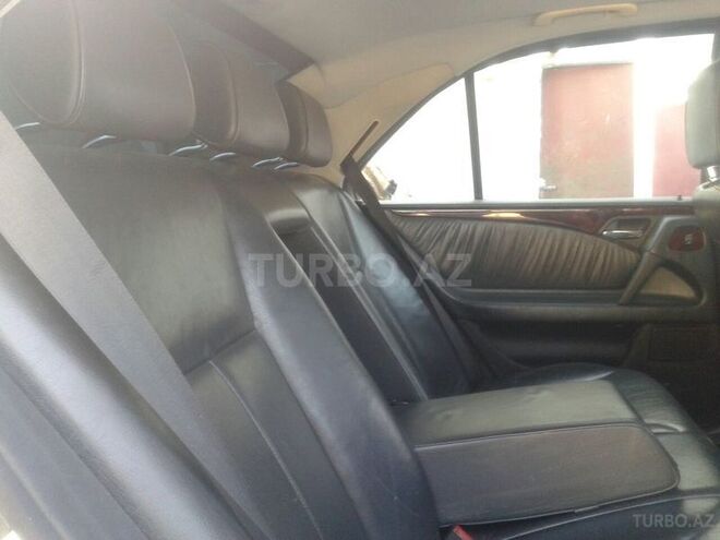Mercedes E 320 1999, 280,000 km - 3.2 л - Şəmkir