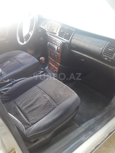 Opel Vectra 1996, 170,000 km - 2.0 l - Bərdə