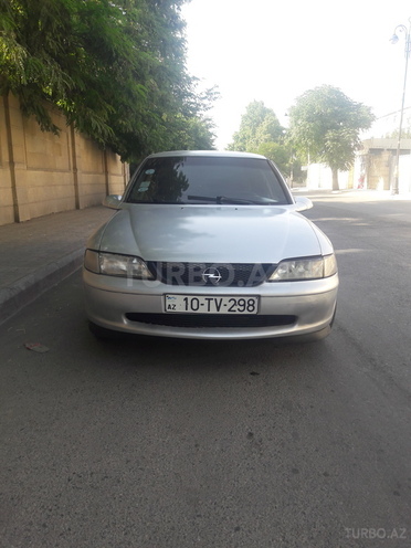 Opel Vectra 1996, 170,000 km - 2.0 l - Bərdə