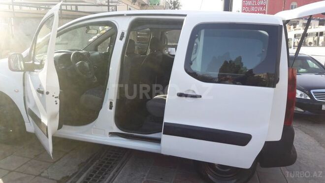 Peugeot Partner 2012, 115,000 km - 1.6 l - Bakı