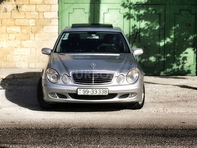 Mercedes E 220 2005, 192,560 km - 2.2 л - Bakı