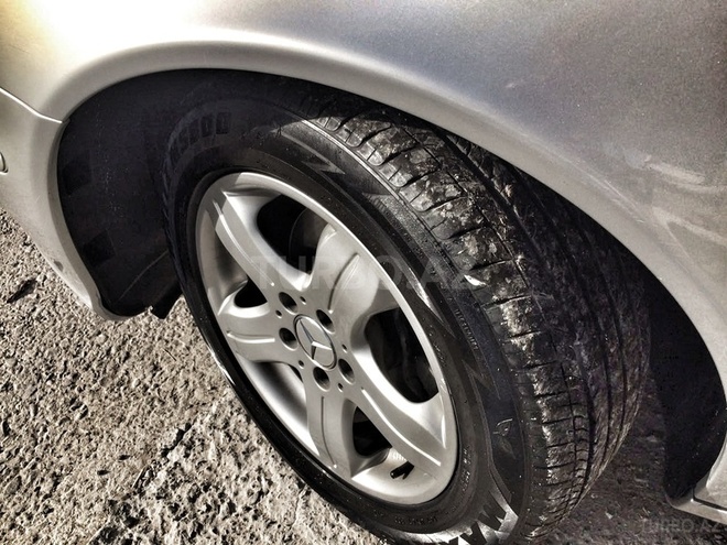 Mercedes E 220 2005, 192,560 km - 2.2 л - Bakı