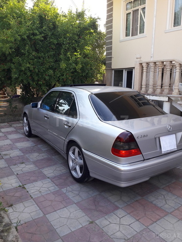 Mercedes C 230 1998, 172,000 km - 2.3 l - Bakı