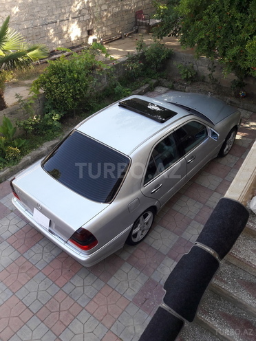 Mercedes C 230 1998, 172,000 km - 2.3 l - Bakı