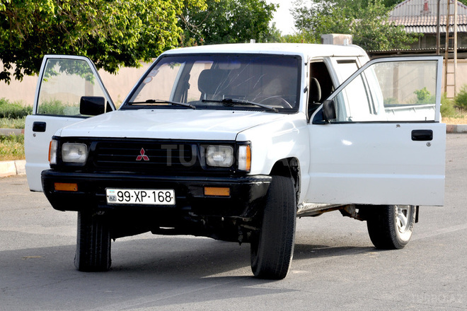 Mitsubishi L200 2000, 520,000 km - 2.5 l - Naxçıvan