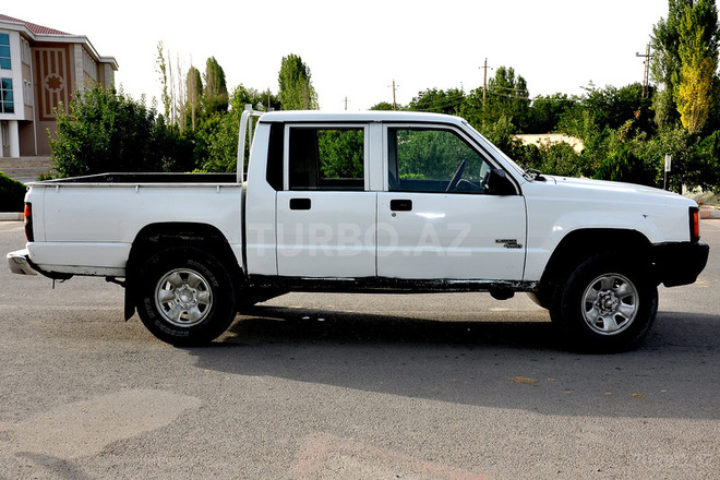 Mitsubishi L200 2000, 520,000 km - 2.5 l - Naxçıvan