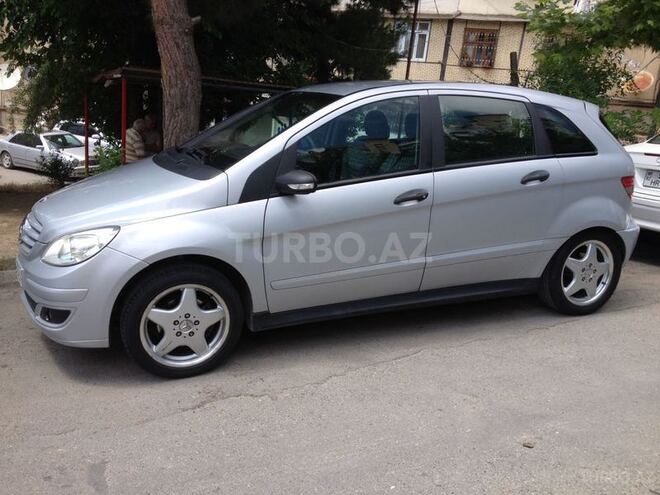 Mercedes B 180 2005, 255,000 km - 0.2 l - Bakı