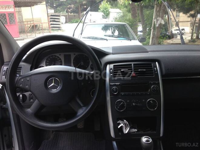 Mercedes B 180 2005, 255,000 km - 0.2 l - Bakı