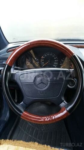 Mercedes C 220 1998, 175,000 km - 2.2 л - Bakı