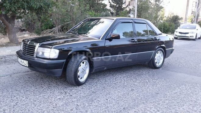 Mercedes 190 1989, 385,000 km - 2.0 л - Bakı