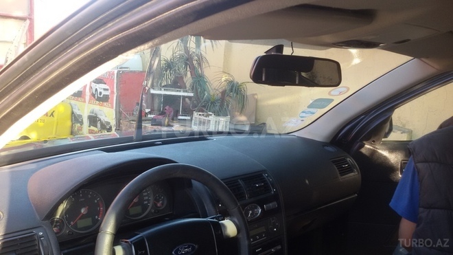 Ford Mondeo 2005, 300,000 km - 2.0 l - Bakı