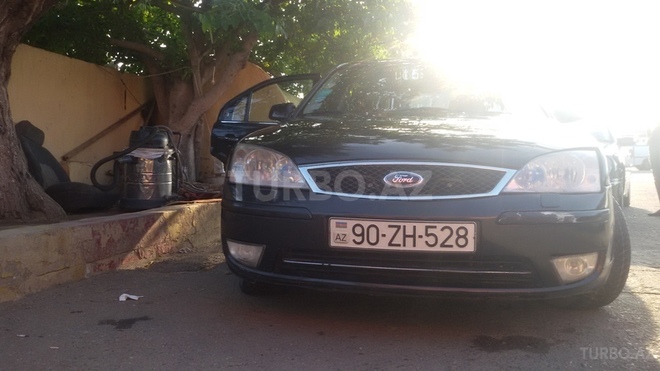Ford Mondeo 2005, 300,000 km - 2.0 l - Bakı