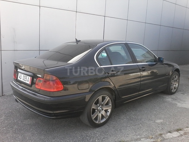 BMW 323 2000, 199,000 km - 2.5 l - Bakı