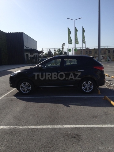 Hyundai ix35 2011, 57,000 km - 2.0 l - Bakı