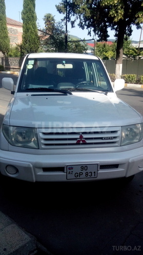 Mitsubishi Pajero io 2000, 130,000 km - 1.8 л - Zaqatala