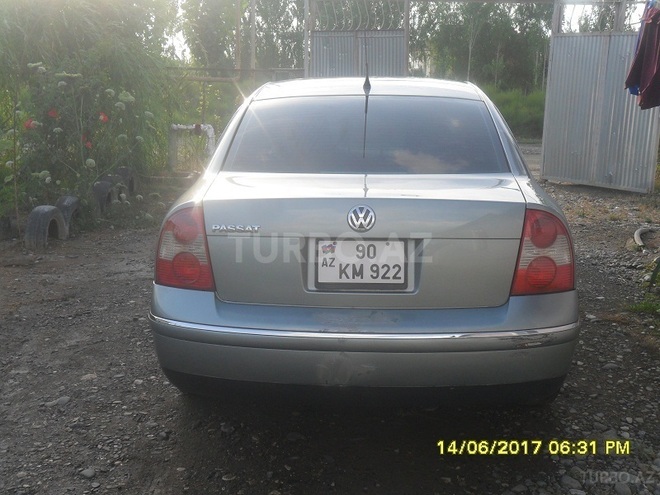 Volkswagen Passat 2004, 250,000 km - 1.8 l - Ağcabədi