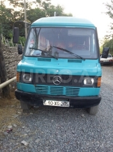 Mercedes 208 D 1994, 743,644 km - 0.3 l - Bərdə