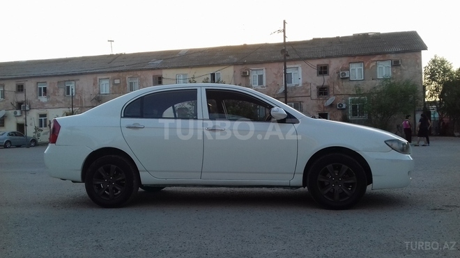 Lifan 620 2010, 130,000 km - 1.6 l - Bakı