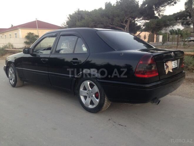 Mercedes C 220 1996, 296,584 km - 2.2 л - Bakı