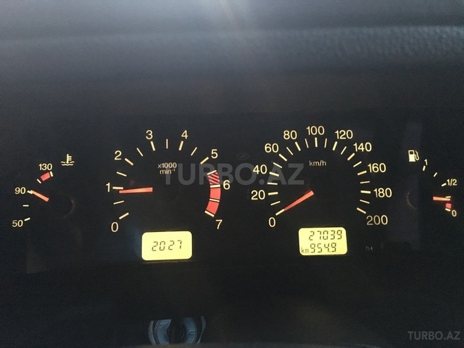 LADA (VAZ) Niva 2013, 27,000 km - 1.7 l - Gəncə
