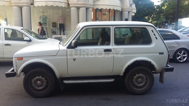 LADA (VAZ) Niva 2010, 140,000 km - 1.7 l - Bakı