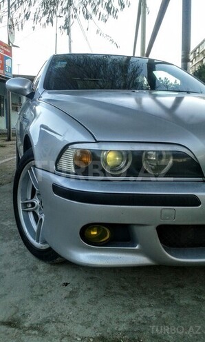 BMW 525 2001, 220,000 km - 2.5 л - Bakı