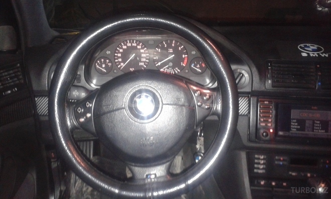 BMW 525 2001, 220,000 km - 2.5 л - Bakı