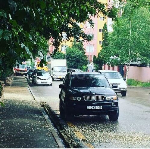 BMW X5 2006, 2,700 km - 4.4 l - Bakı