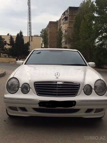 Mercedes E 240 1999, 199,000 km - 2.4 l - Bakı