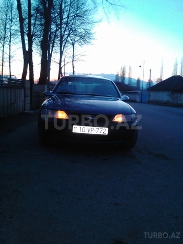 Opel Vectra 1996, 250,000 km - 1.6 l - İsmayıllı