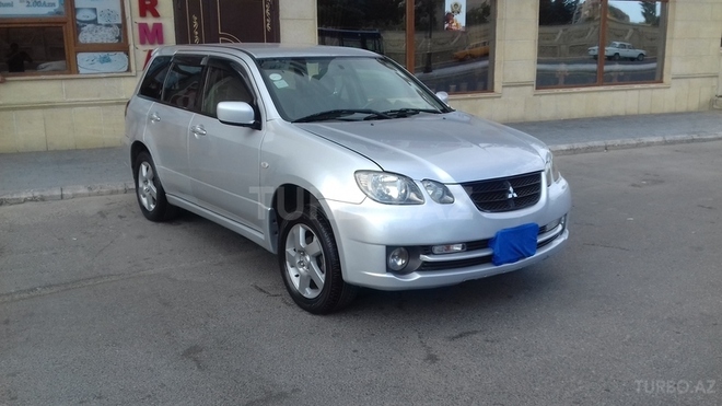 Mitsubishi Airtrek 2003, 145,000 km - 2.0 л - Bakı