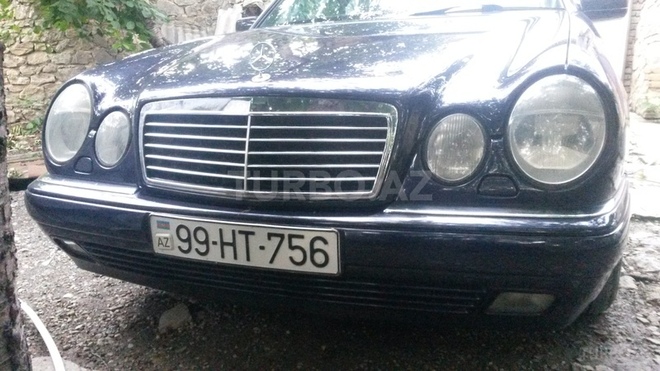 Mercedes E 240 1999, 228,000 km - 2.4 l - Şəki