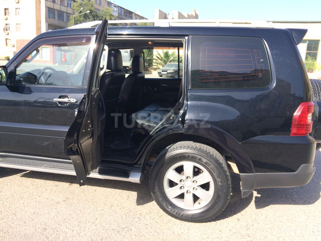 Mitsubishi Pajero 2008, 109,761 km - 3.0 l - Bakı