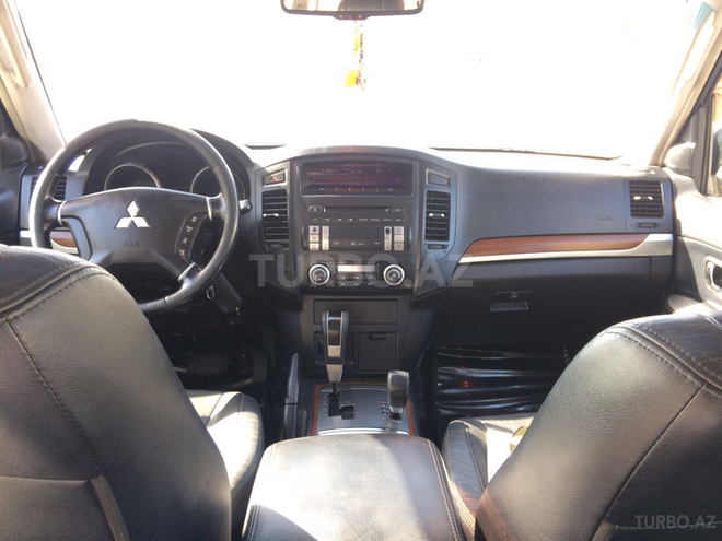 Mitsubishi Pajero 2008, 109,761 km - 3.0 l - Bakı