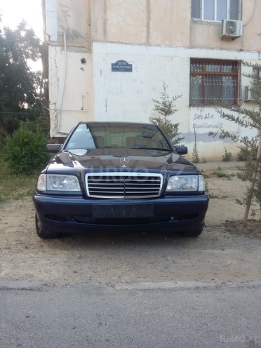 Mercedes C 200 1999, 334,000 km - 2.0 л - Bakı