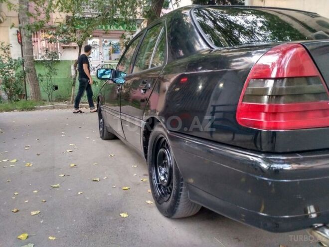 Mercedes C 200 1994, 227,535 km - 1.8 l - Bakı
