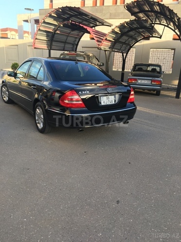 Mercedes E 320 2002, 210,000 km - 3.2 l - Naxçıvan
