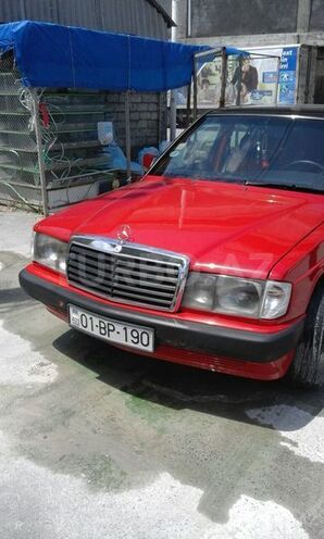 Mercedes 190 1986, 300,000 km - 2.0 l - Bakı