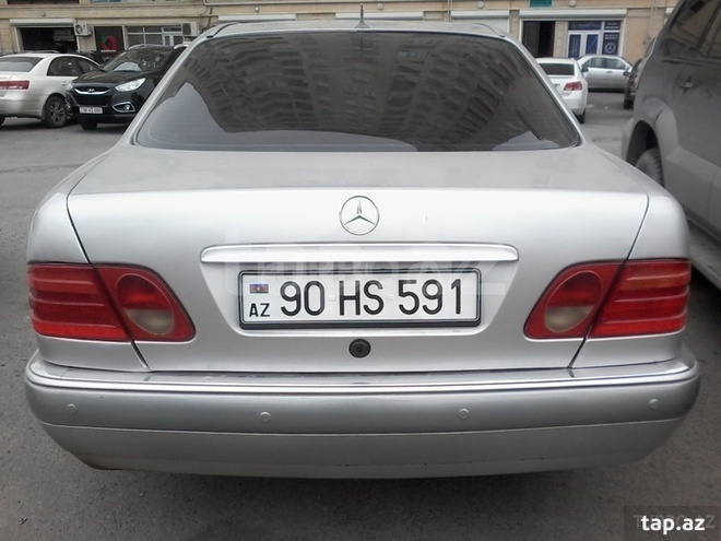 Mercedes E 240 1998, 375,000 km - 2.6 l - Bakı
