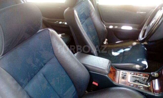 Mercedes E 240 1998, 375,000 km - 2.6 l - Bakı