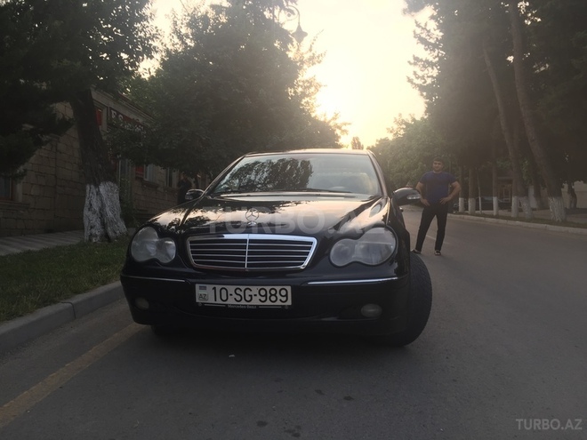 Mercedes C 240 2001, 190,000 km - 2.6 l - Şamaxı