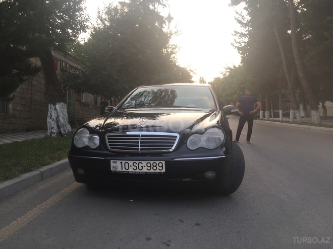 Mercedes C 240 2001, 190,000 km - 2.6 l - Şamaxı