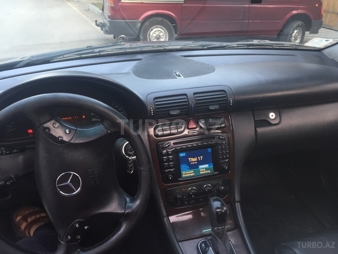 Mercedes C 240 2001, 190,000 km - 2.6 l - Şamaxı
