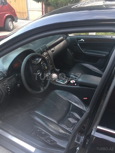Mercedes C 240 2001, 190,000 km - 2.6 l - Şamaxı