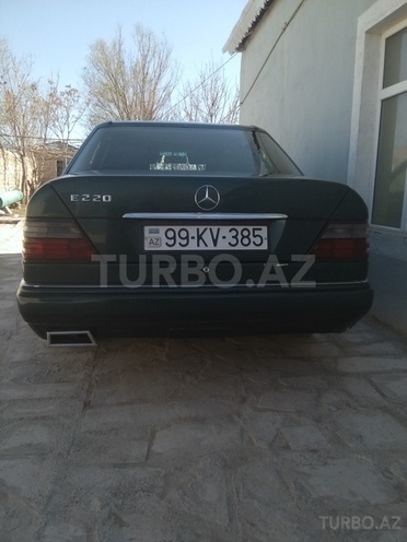 Mercedes E 220 1995, 308,255 km - 2.2 л - Bakı