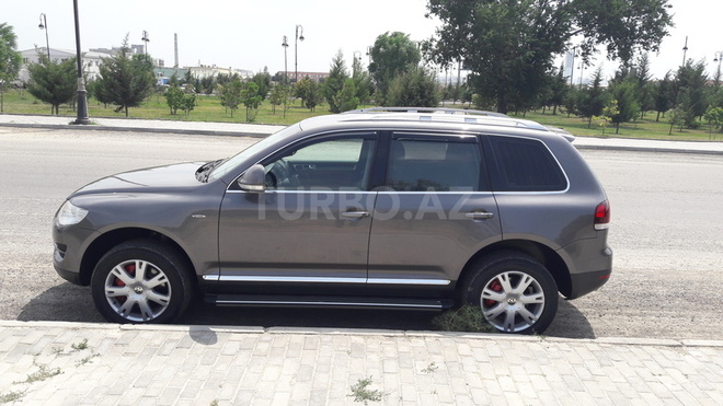 Volkswagen Touareg 2008, 83,000 km - 4.2 l - Bakı